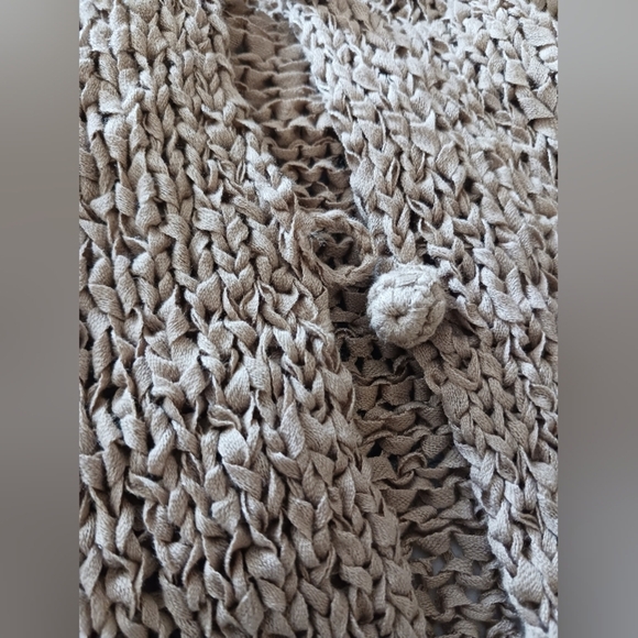 Sweater Vest Loose Knit Casual Chic Tan - Picture 4 of 9